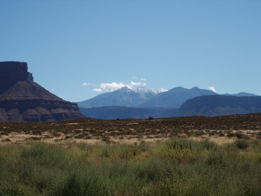 La Sal Mtns, south from Hwy 128, UT. Sept 07. by bruno_dere