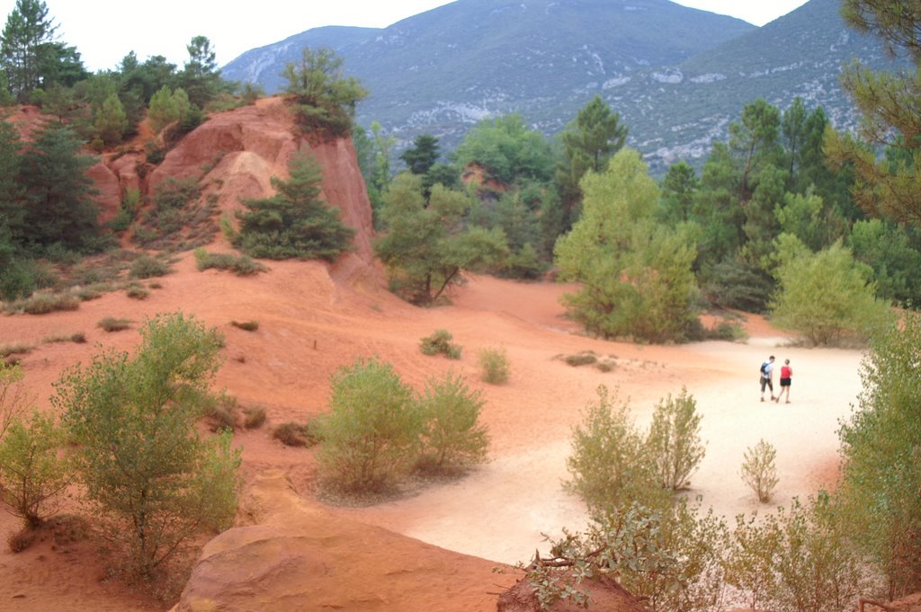 Colorado Provençal - Rustrel by Jérôme Pinard