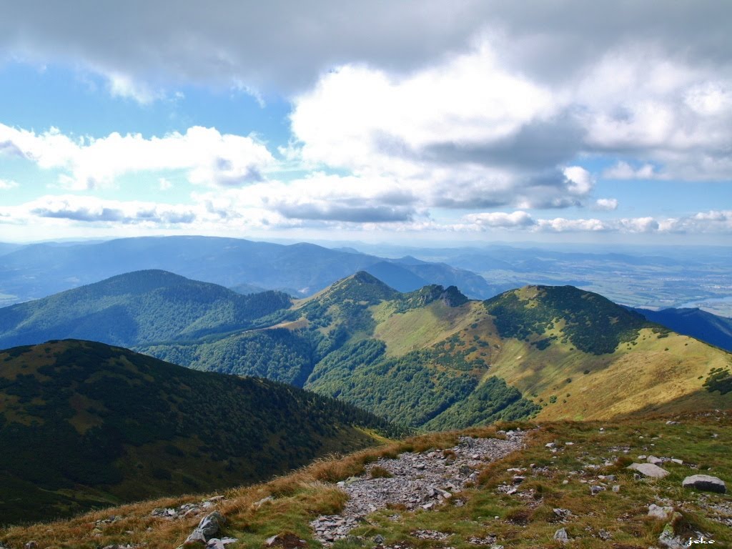 Rozhľady z Malého Kriváňa by < JOKO >