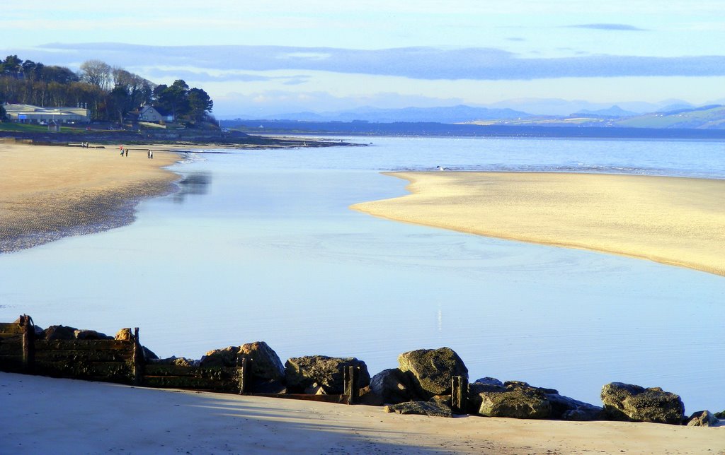 Moray Firth, Nairn by Bryan Southward