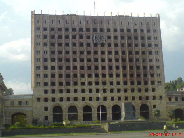 Дом правительства Абхазии ( бывш.) / The house of the government of Abkhazia (was) by FranchExpert