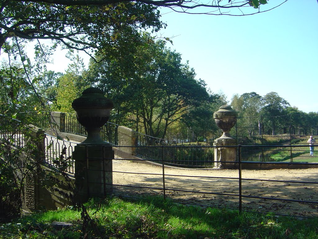 Bridge over River Dearne, Bretton Park. by L Johnson