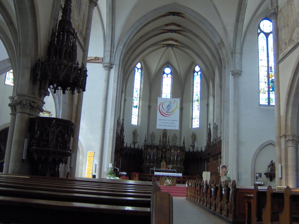 Innenansicht kath. Kirche St. Stefan in Cernay by Sachsenuwe