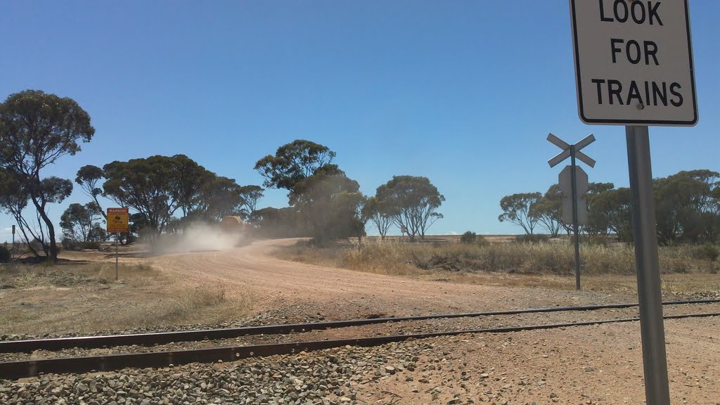 Railway Crossing of Quast Road by Chopio Siu