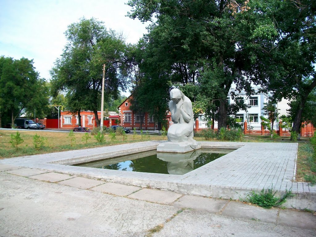 World War II monument in Severodonetsk by Pogromca Gašnič