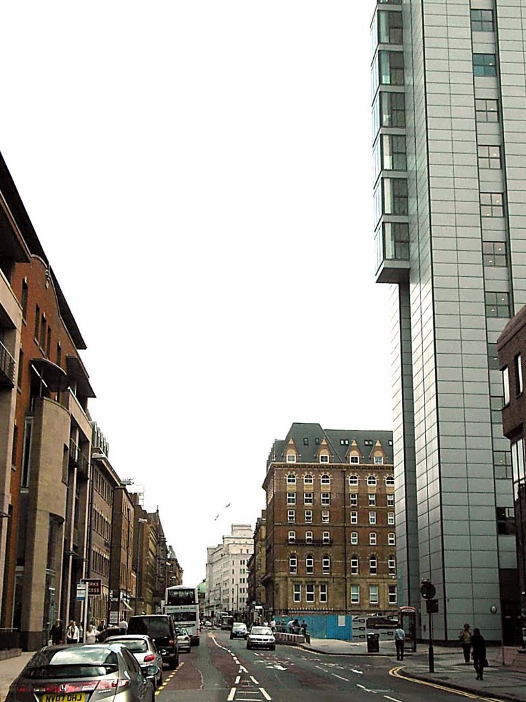 Wellington Street, (running west) Leeds by vonkarajan