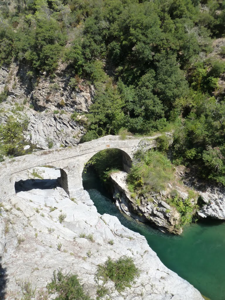 Alte Brücke bei Fanghetto by SusanneH