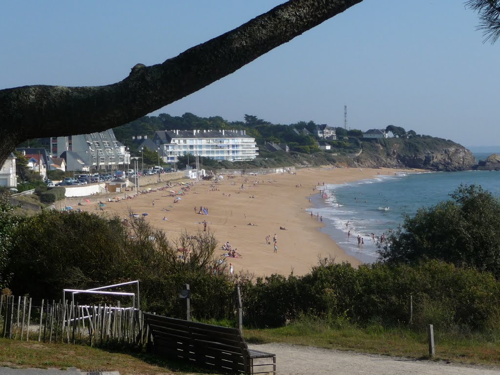 Pornichet le 1er Octobre, plage de Sainte Marguerite. by J.Hache