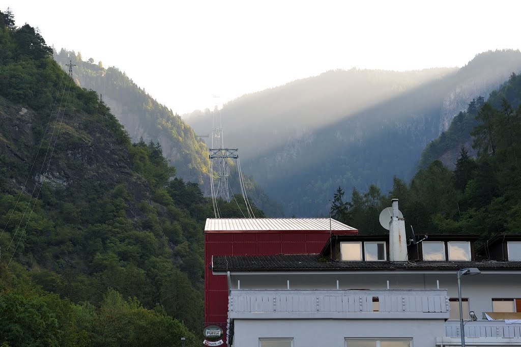 Meran 2000 Talstation in Naif, Funivia - Ivigna - Merano 2000 Spa, 665 m‎ by Toni Schröttner