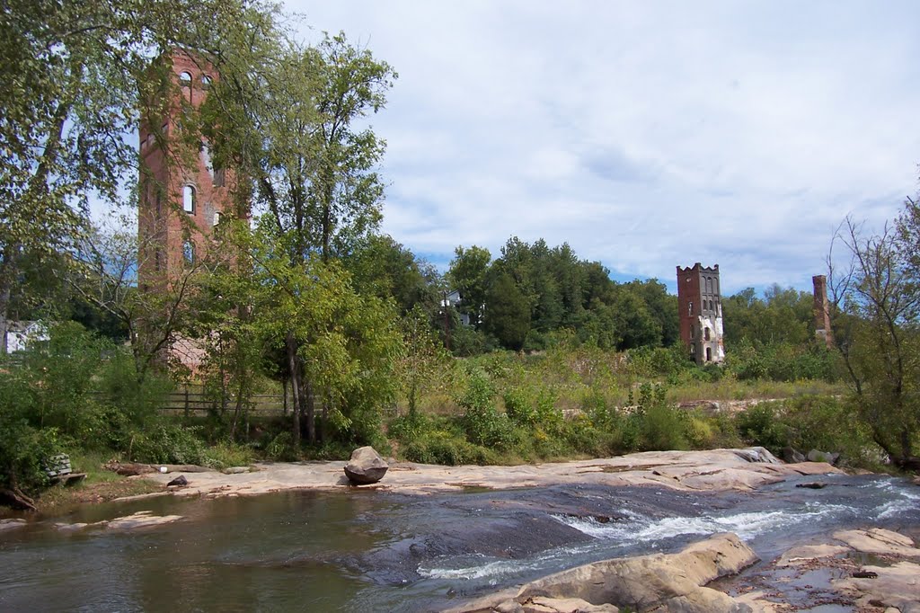 Old Glendale Mill from above Glendale Shoals by herdintheupstate