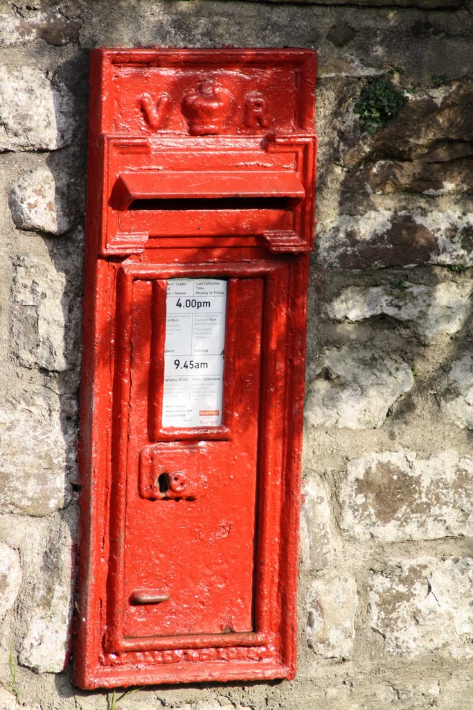 Victorian Wall Box, Mamhilad (1881 - 1904) by David Owen