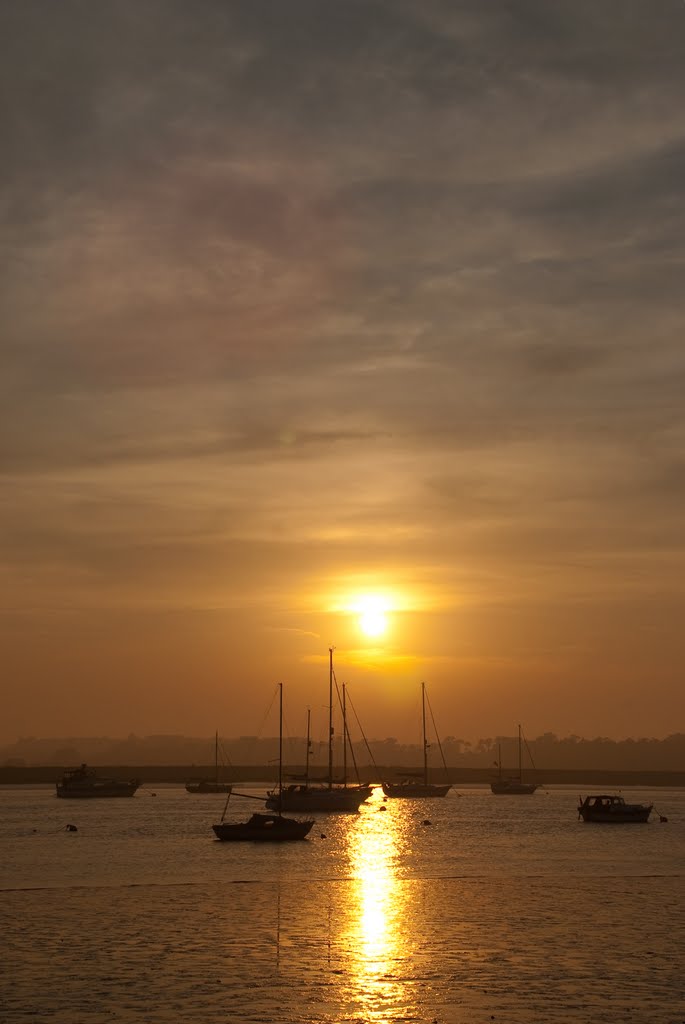 Sunset at Ramsholt by Lee Shepherd