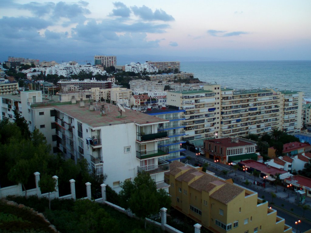 La Carihuela desde el Parque de La Batería (Torremolinos) by Teresa Alvarez