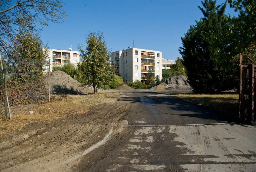 Izzó Lakótelep Újpest utcakép streetview 2011/10/02 by hatja-budapest