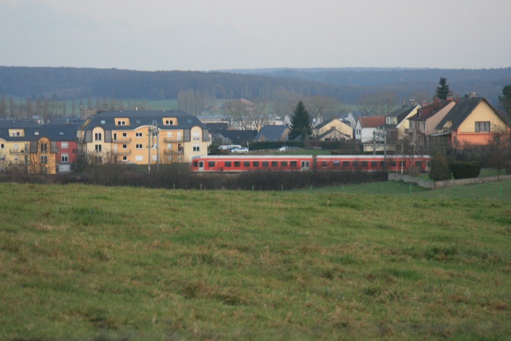 Fentange - Train to Luxembourg by roadrunner1971