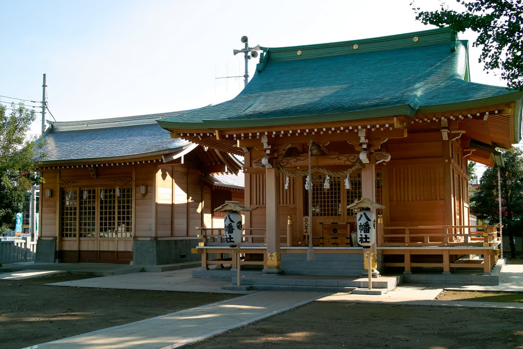 野崎八幡神社　境内 by earlygirl