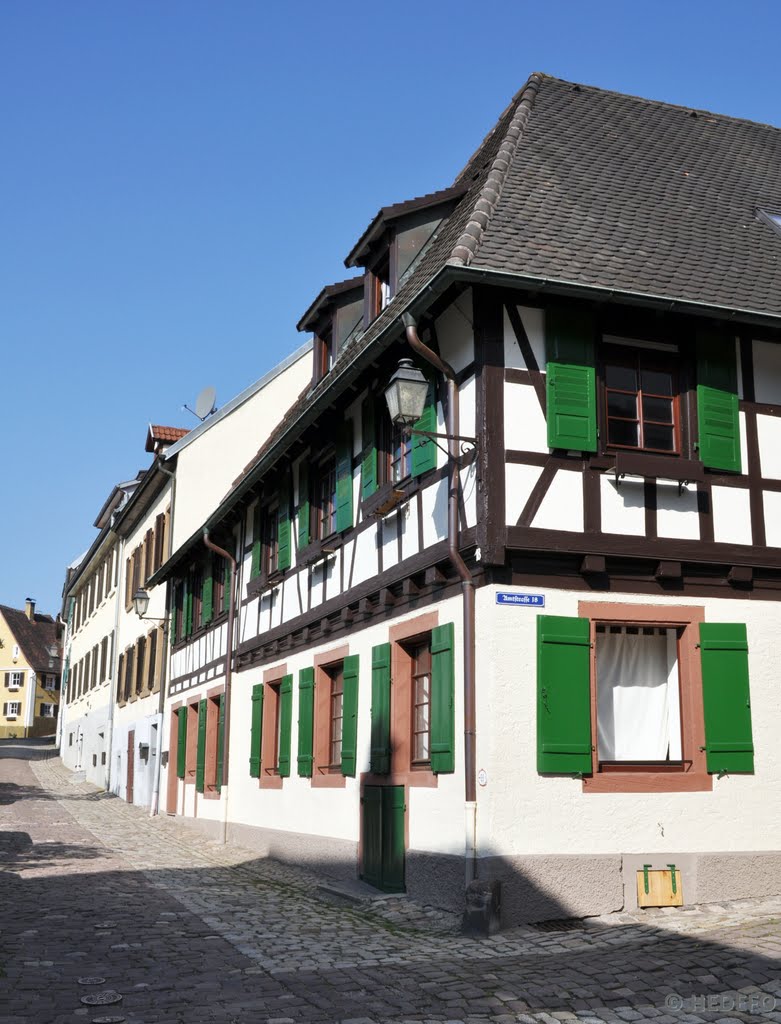 Gernsbach - Das Haus Ohl in der Amtsstraße Ecke Judengasse by Henri der Fotomann