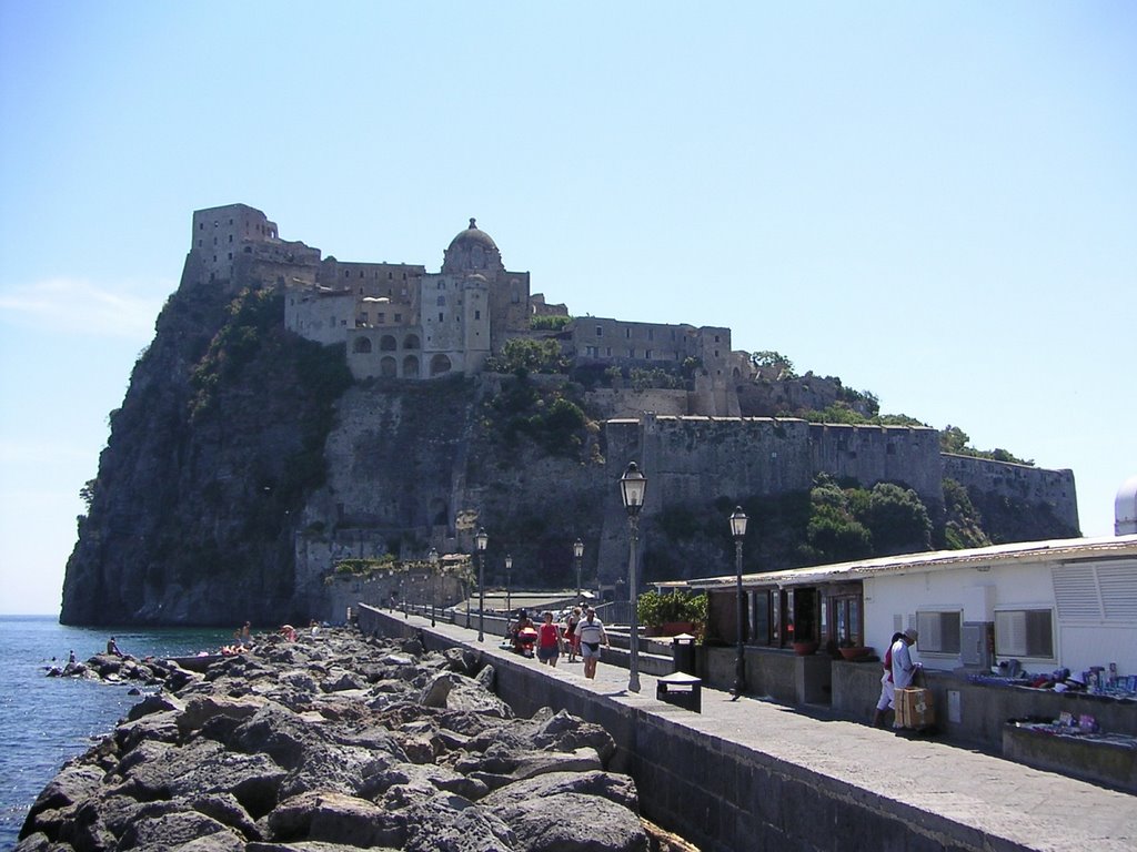 Ponte Aragonese - Ischia by martin.luk