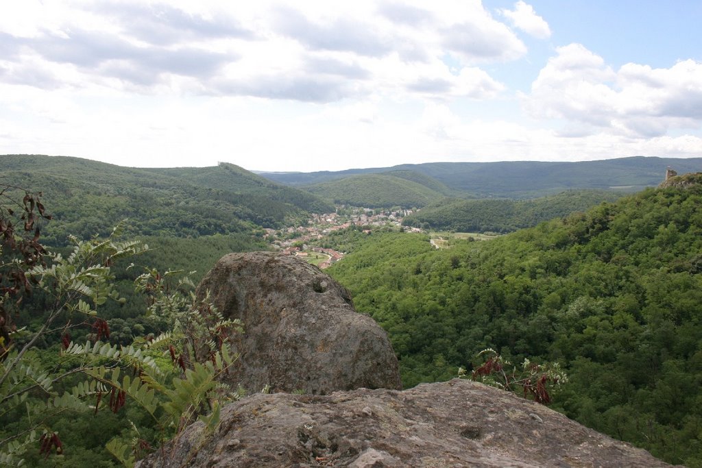 Sirok vilage from Turkish Table Rock by MBagyinszky