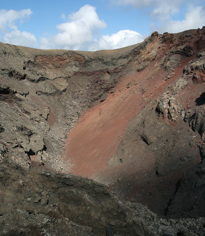 Timanfaya Volcán 1 by Juanako