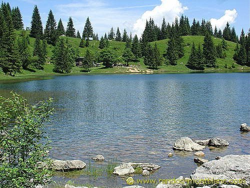 Lac Béni by pierre_alex