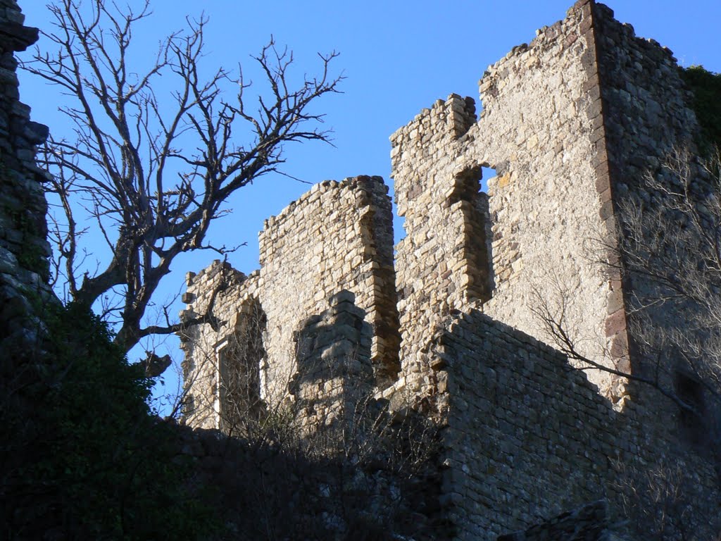 Château d'Evenos by Var Decouverte