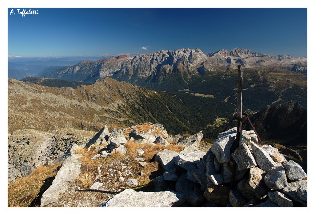 Panorama da Cima Serodoli, 1 Ottobre 2011 by toffa77