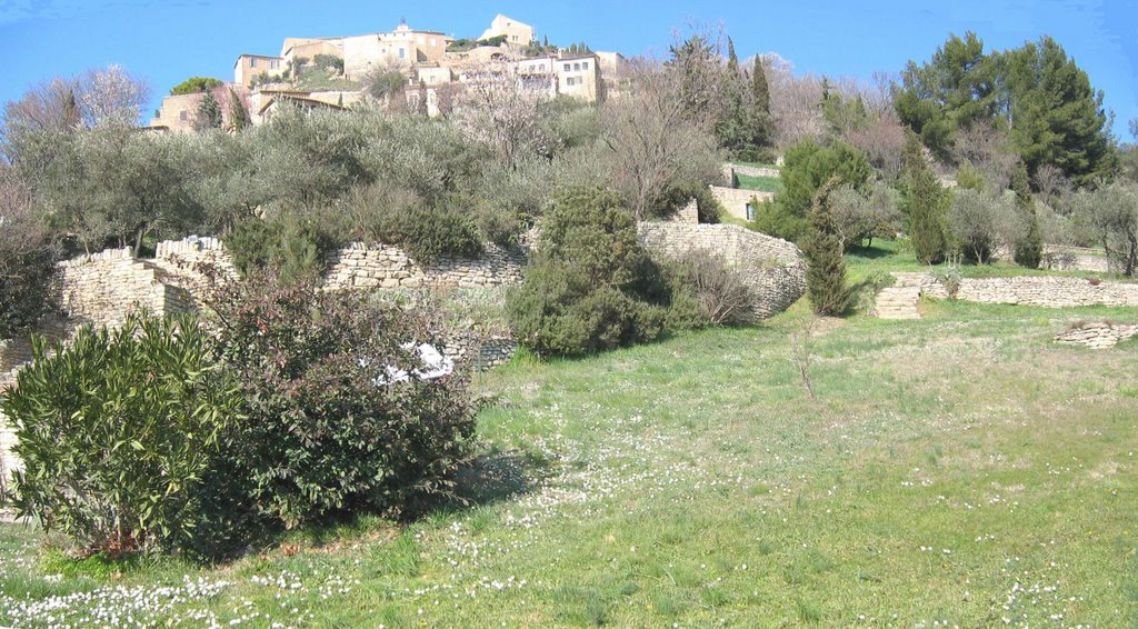 Gordes vu d'en bas by gordet