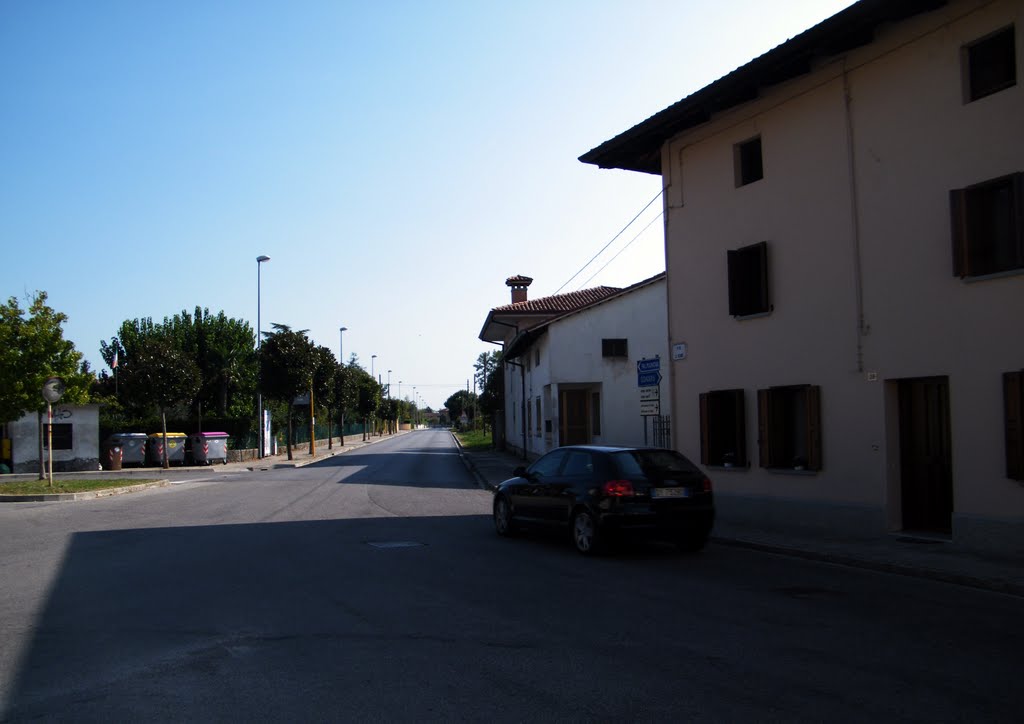 Felettis di Bicinicco (UD) Via Giuseppe Verdi by Maurizio Tesan