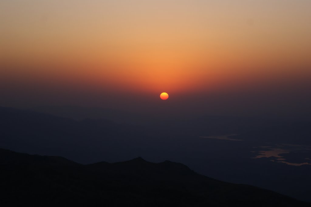 Amanecer desde el Monte Nemrut by www.cabovolo.com