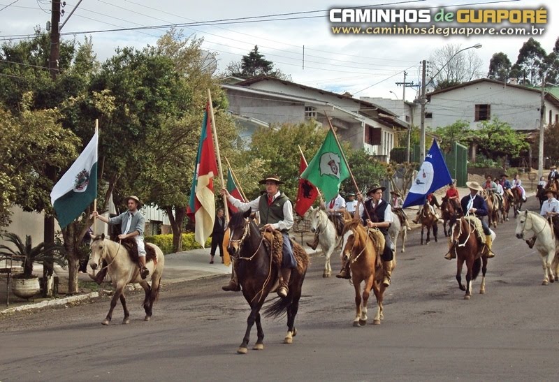 Cavalgada da Amizade em Guaporé/RS - www.caminhosdeguapore.com.br by Caminhos de Guaporé