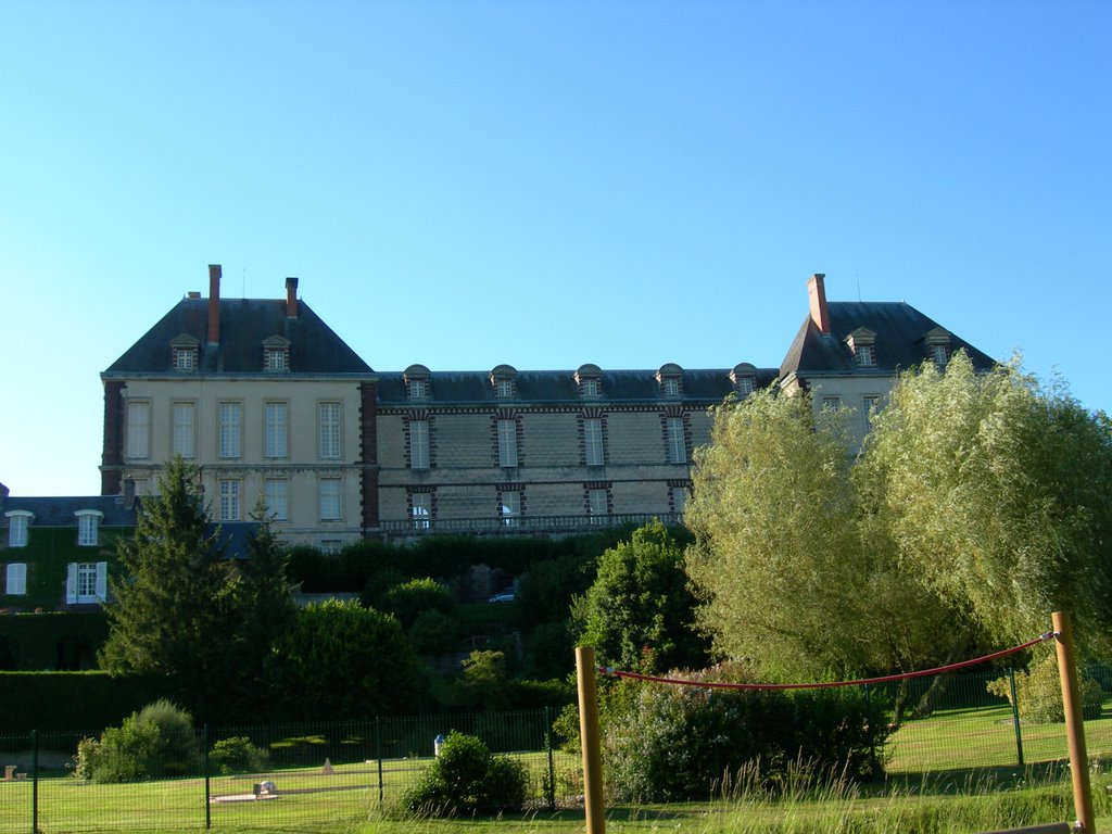 Chateau de Torigni Sur Vire by Laurent LQT