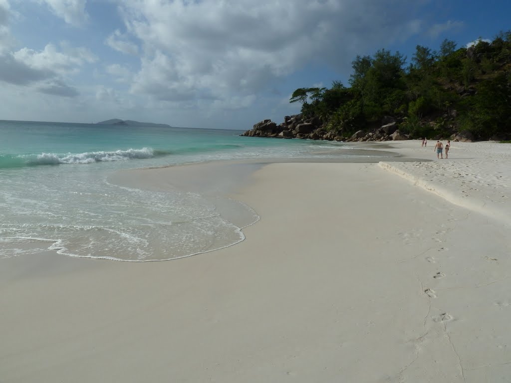 Anse Georgette by Rainer Lutz K2