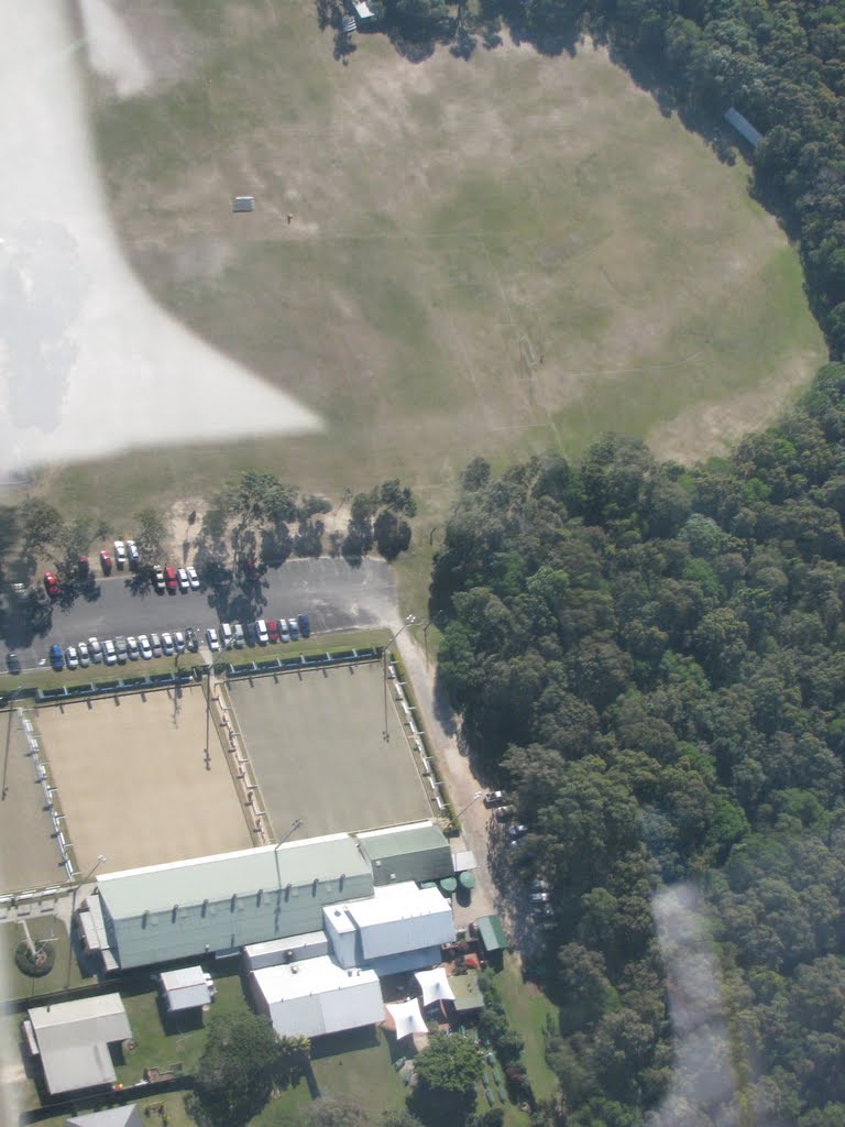 Aerial photo of bowls club by fiddyschmitt