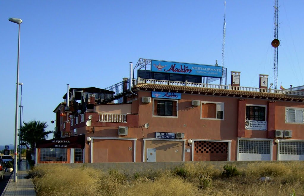 Aladdin Restaurante by Terry Gilley