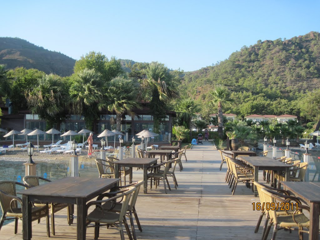 Marmaris Resort by Ferhat Yilmaz