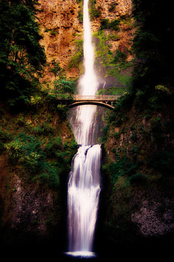 Multnomah Falls by LSessions