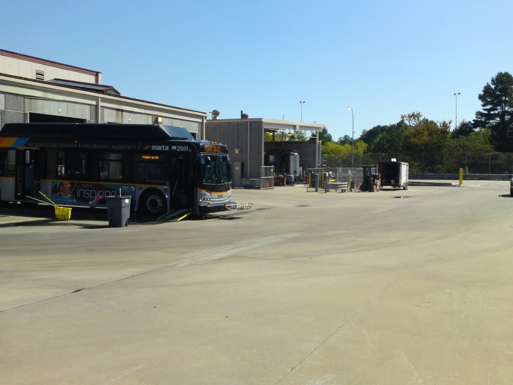 Perry Blvrd Bus Garage, Atlanta, GA by vvb