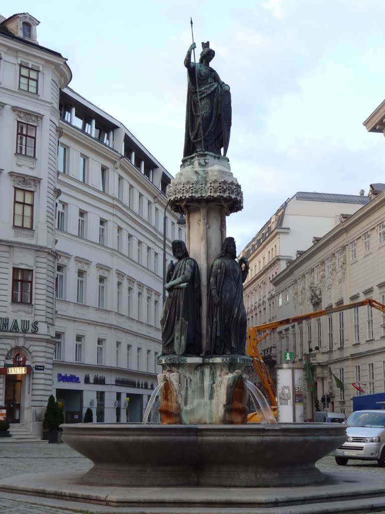 Austriabrunnen (Austrian fountain) created by Ludwig Schwanthaler and Ferdinand von Miller at the Freyung by Willem Nabuurs