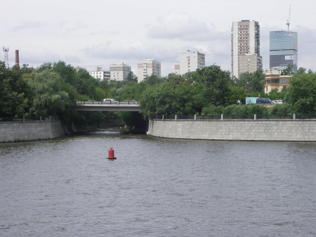 Река СЕтунь впадает в МОсква реку. by Romanik