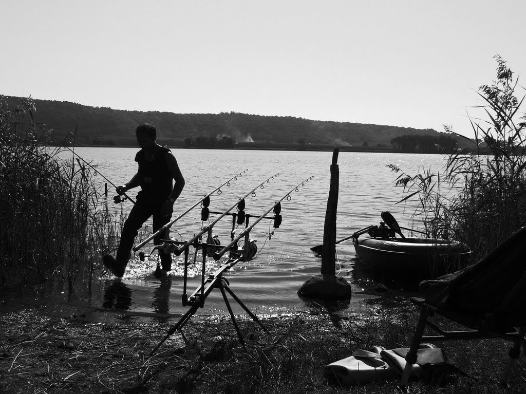 La pesca nel Lago di Vico by Andrea Gervasoni and…