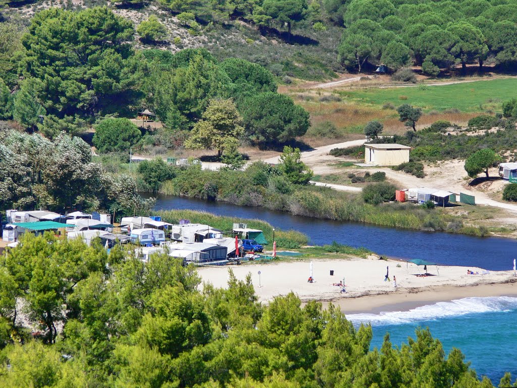 Platanitsi beach by Nenko Lazarov