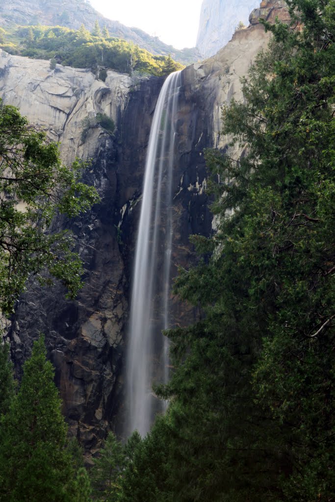 Bridal Veil Falls, Yosemite Valley, California by Richard Ryer