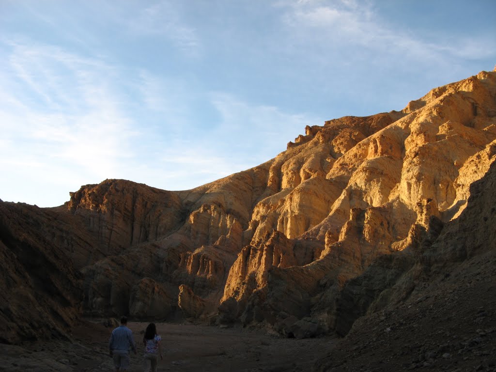 Golden Canyon, Death Valley National Park by hakkun