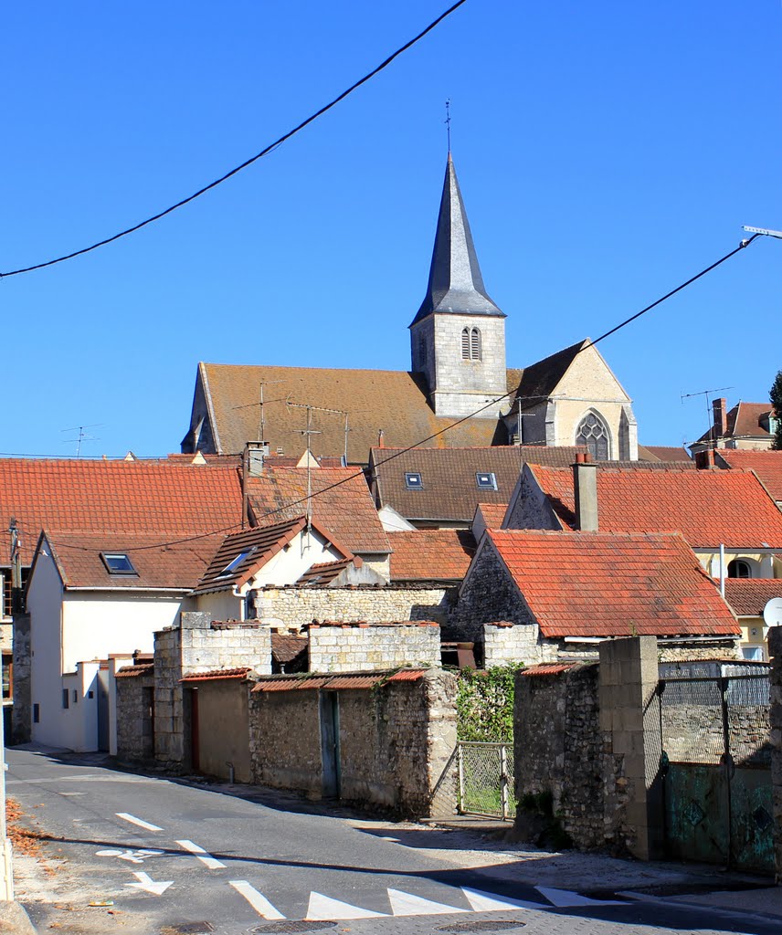 78270 Bennecourt, France by Marc Vuylsteke