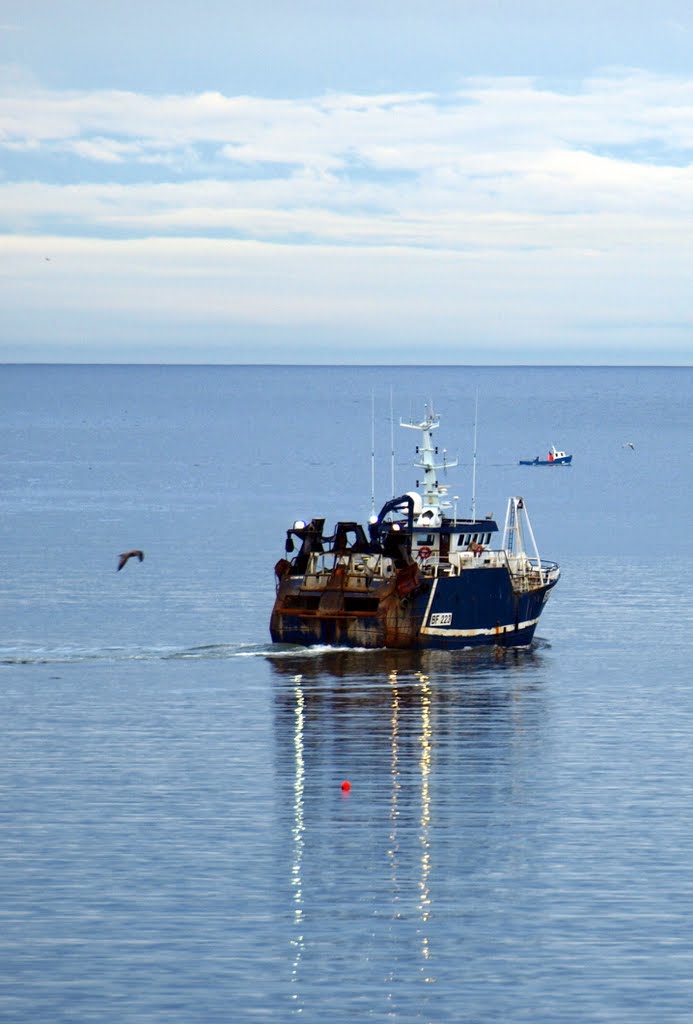 Leaving home for the fishing grounds by Ernie Taylor