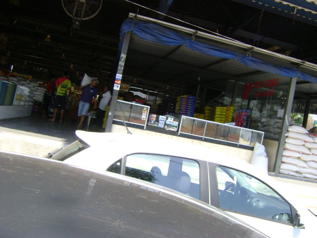 Lojas do Mercado do Porto. Cuiabá-mt by adgmarfaede