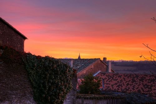 Sunset over Avignonet-Lauragais by jhk