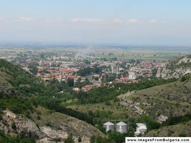 View_toward_Assenovgrad by Kiril Kapustin