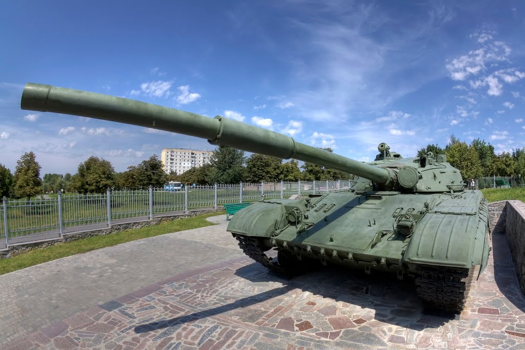 T-64B on park of Pease. Aug 2011 by Taras Kushnirenko